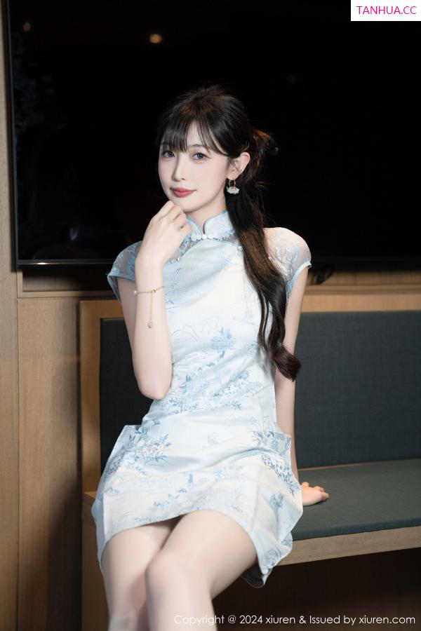林星阑  [XiuRen]高清写真图 2024.11.22 No.9487 林星阑 旗袍美腿第16张图片